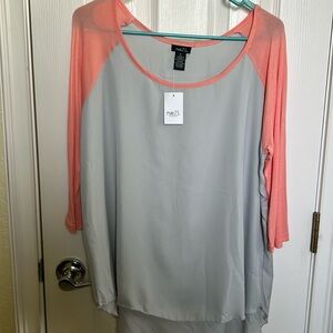 NWT Size XL Rue21 top.